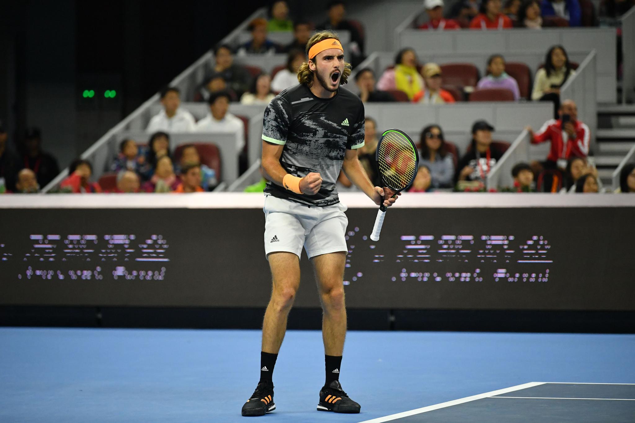 年终总决赛翻盘ATP总决赛,西西帕斯刷新纪录 年终总决赛翻盘ATP总决赛,西西帕斯刷新纪录