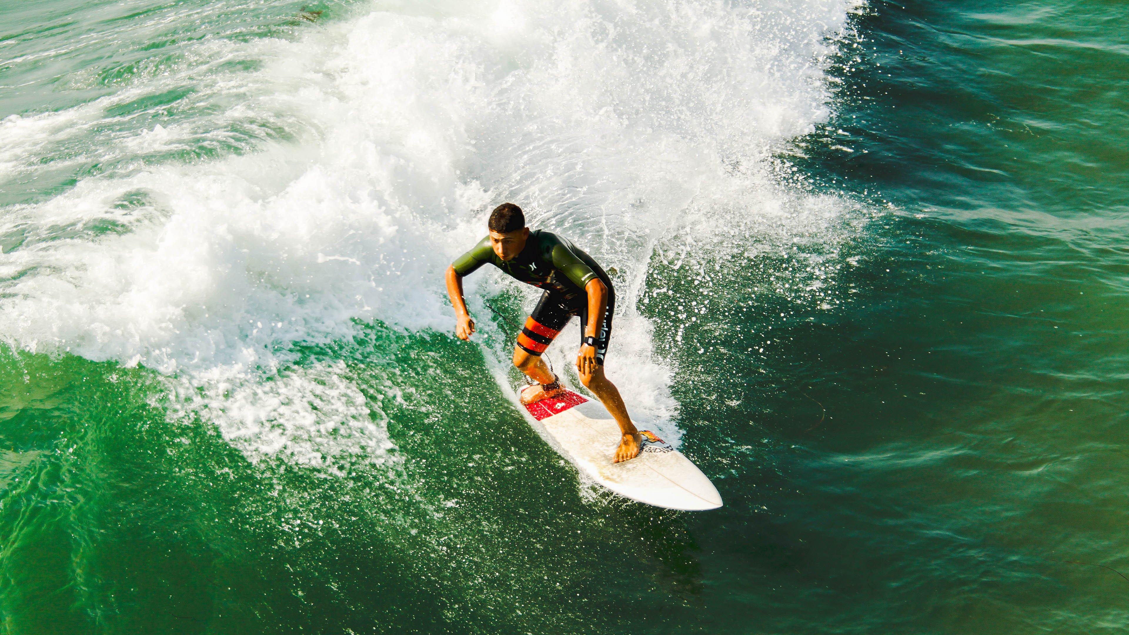 当东方铁骑席卷费城之夜，拉梅洛·鲍尔如何以关键先生身份改写对决剧本